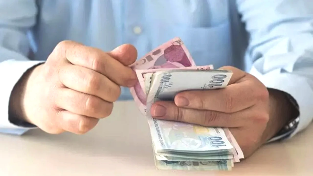 İş Bankası'ndan Emekliye 25 Bin TL'ye Varan Promosyon! 15 Bin TL Nakit, 10 Bin TL MaxiPuan: Kampanyada Son 2 Gün
