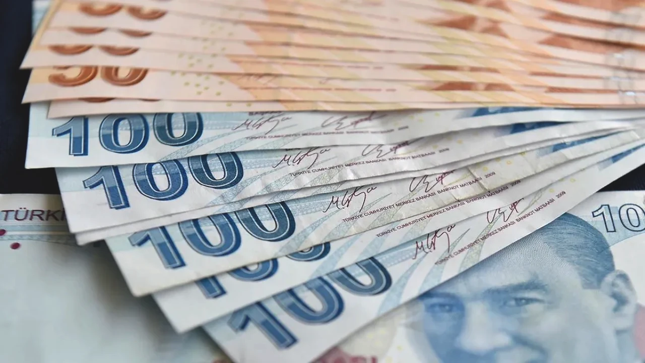 QNB'den Emekliye 20 Bin TL'ye Varan Nakit Promosyon! Maaş Dilimine Göre Tablo Belli Oldu: En Düşük Dilime Bile 8.500 TL