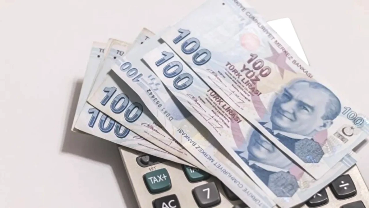 Memur Maaşına Ocakta 4 Senaryo! En Düşük Maaş 76 Bin TL'ye Çıkabilir